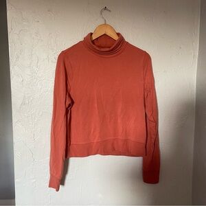 Athleta Terracotta Turtleneck Sweatshirt Basics Capsule Wardrobe Fall Staple Med